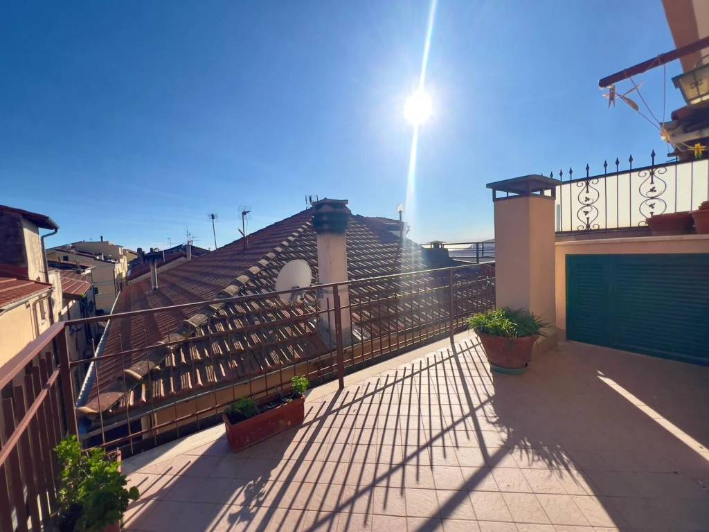 appartamento in vendita a Sanremo in zona Coldirodi