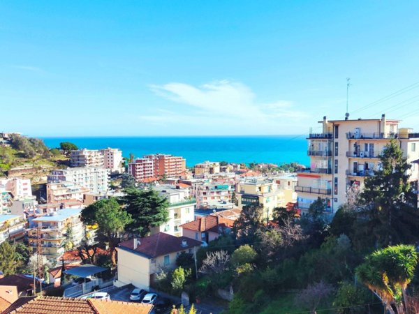 appartamento in vendita a Sanremo