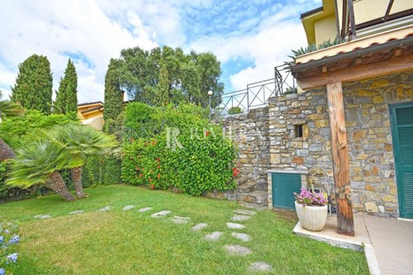 casa indipendente in vendita a Sanremo
