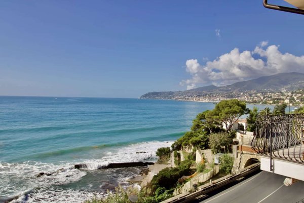 appartamento in vendita a Sanremo