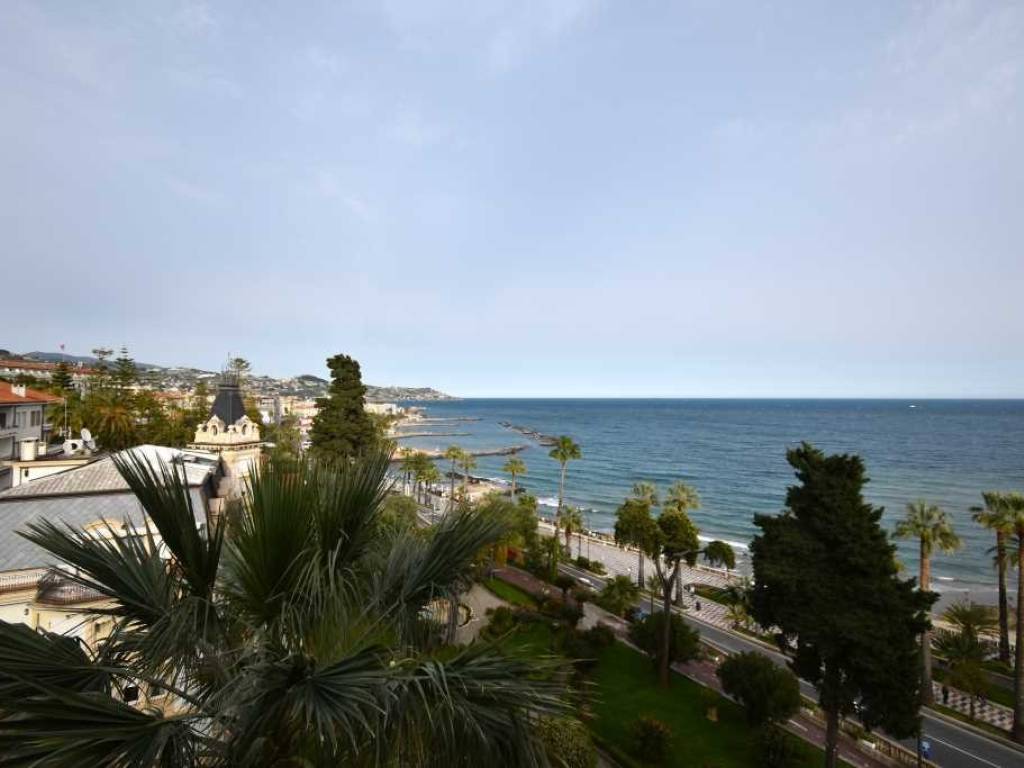 appartamento in vendita a Sanremo