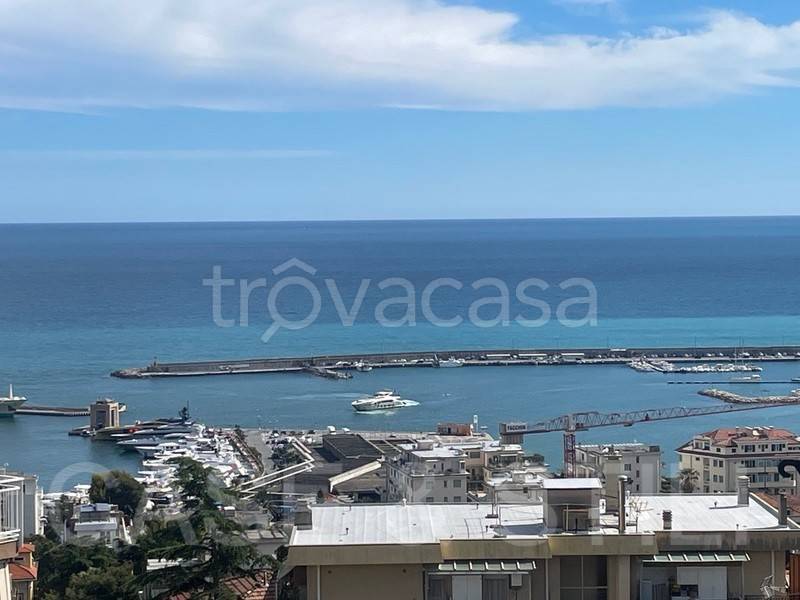 appartamento in vendita a Sanremo