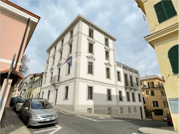 appartamento in vendita a Sanremo in zona Bussana