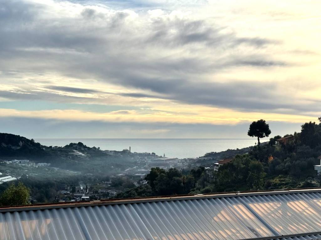 terreno agricolo in vendita a Sanremo in zona Poggio