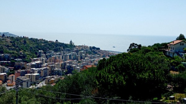 casa indipendente in vendita a Sanremo