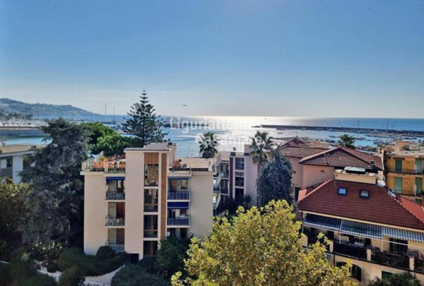appartamento in vendita a Sanremo