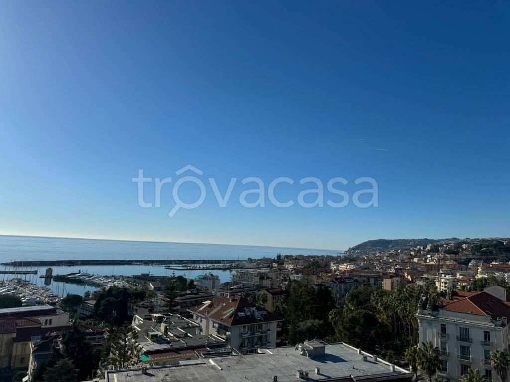 appartamento in vendita a Sanremo