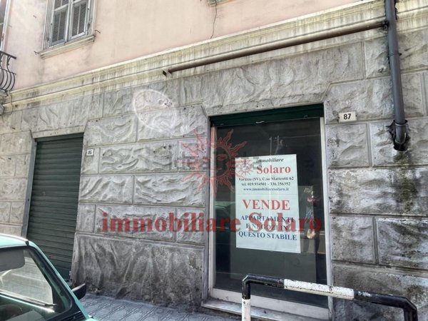 locale commerciale in vendita a Sanremo