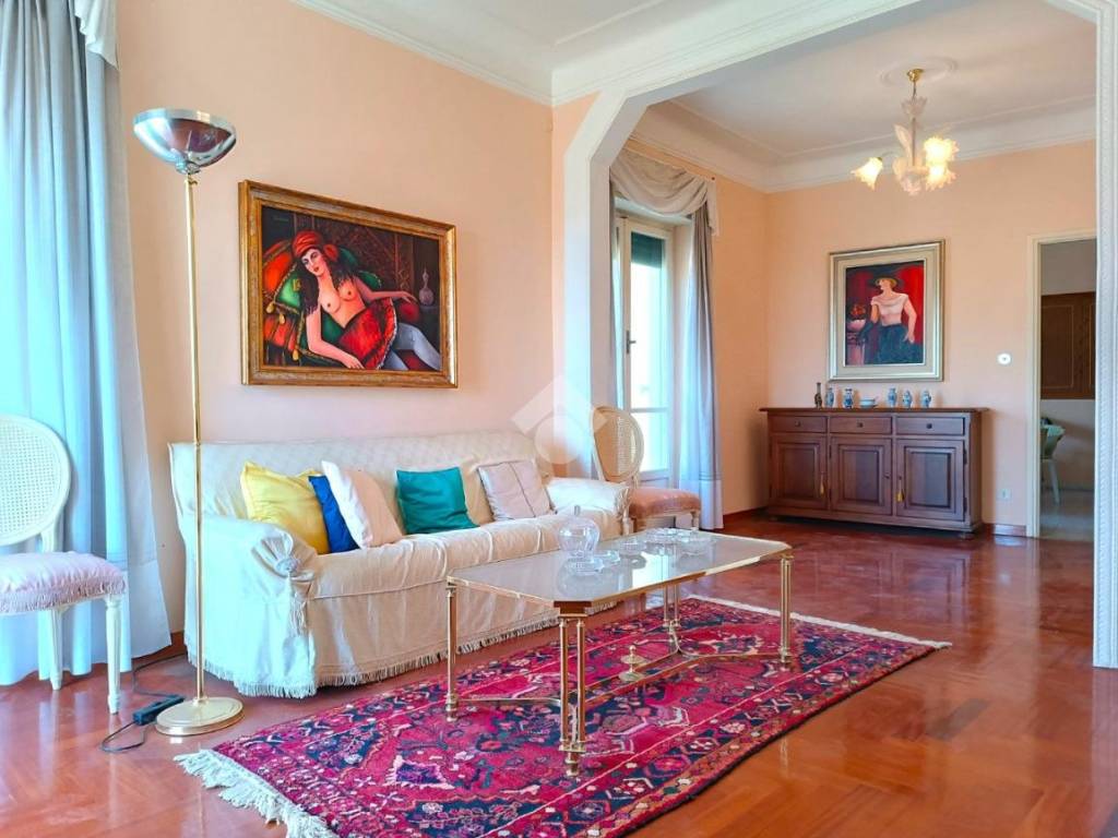 appartamento in vendita a Sanremo