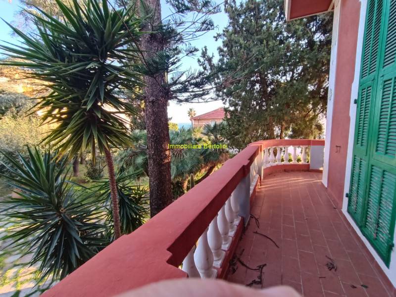 appartamento in vendita a Sanremo
