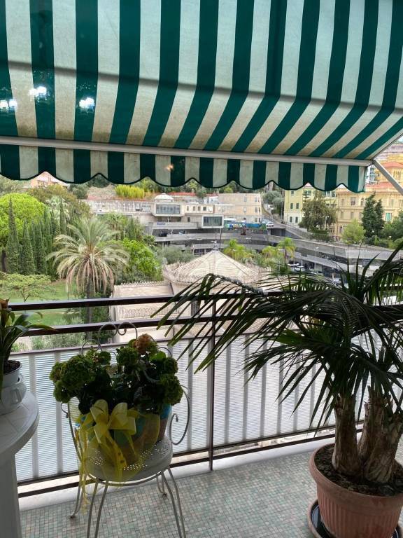 appartamento in vendita a Sanremo