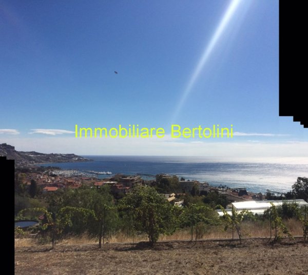 casa indipendente in vendita a Sanremo