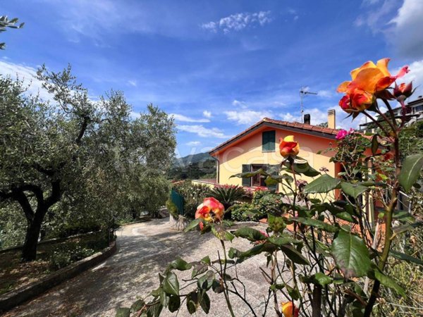 casa indipendente in vendita a Sanremo