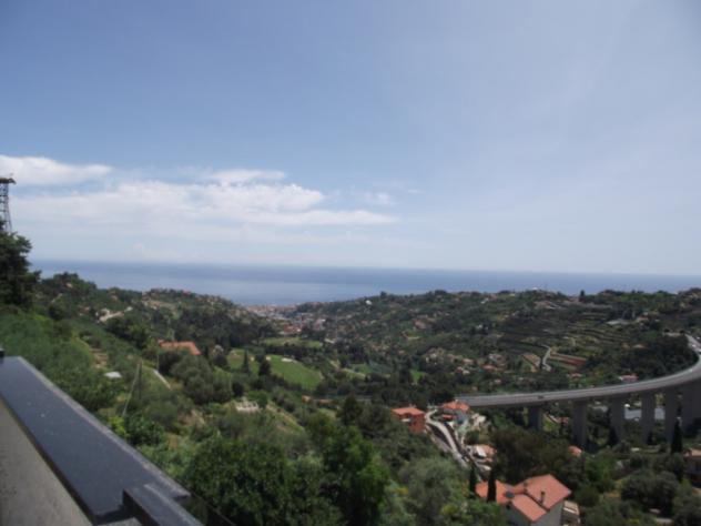 casa indipendente in vendita a Sanremo