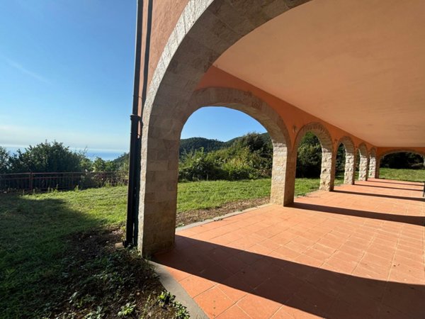 casa indipendente in vendita a Sanremo in zona San Romolo