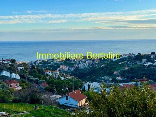 casa indipendente in vendita a Sanremo