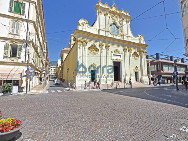 appartamento in vendita a Sanremo