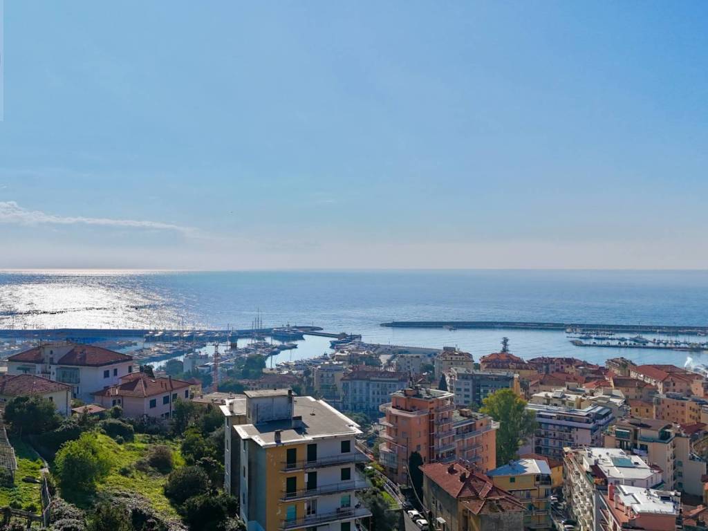 casa indipendente in vendita a Sanremo