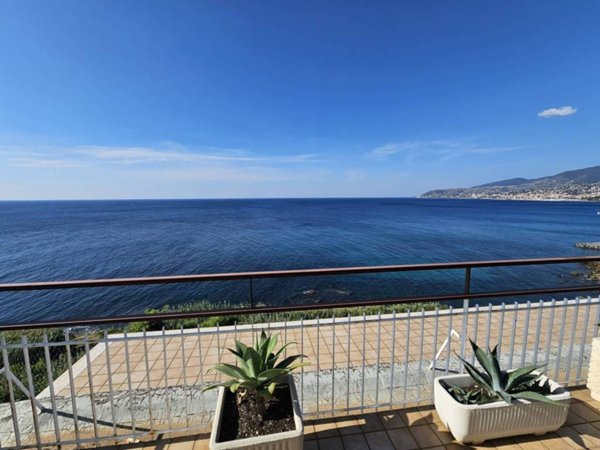 appartamento in vendita a Sanremo