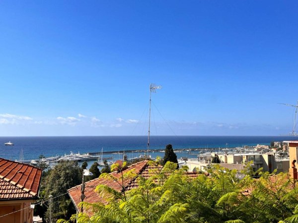 appartamento in vendita a Sanremo