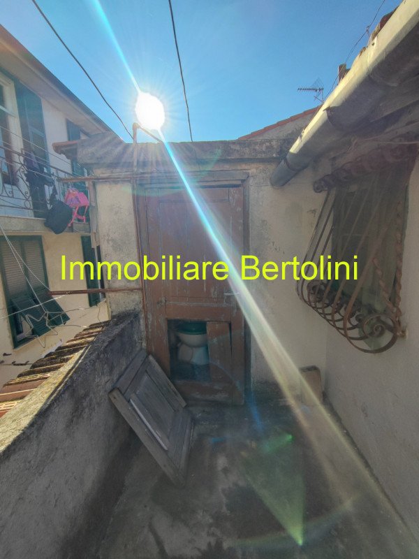 appartamento in vendita a Sanremo in zona Coldirodi