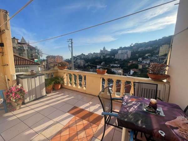 casa indipendente in vendita a Sanremo