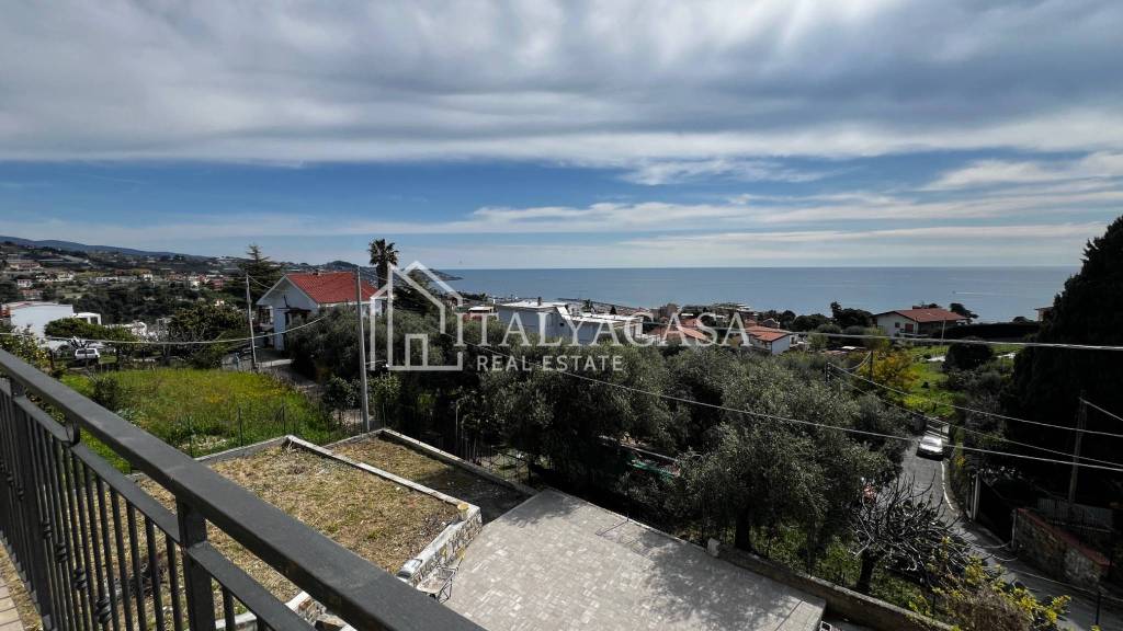 appartamento in vendita a Sanremo