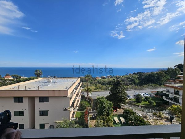 appartamento in vendita a Sanremo in zona Coldirodi