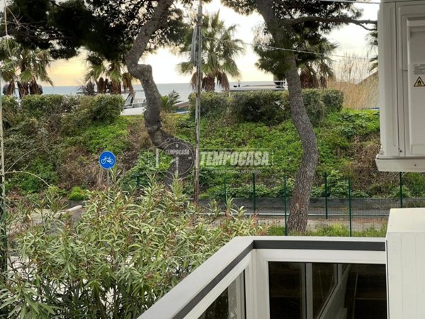 appartamento in vendita a Sanremo in zona Bussana