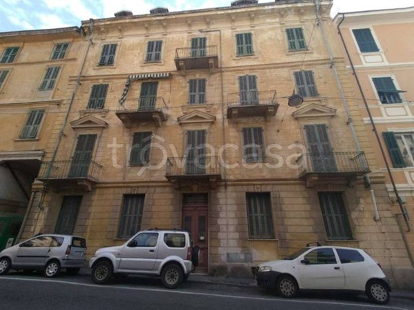 casa indipendente in vendita a Sanremo