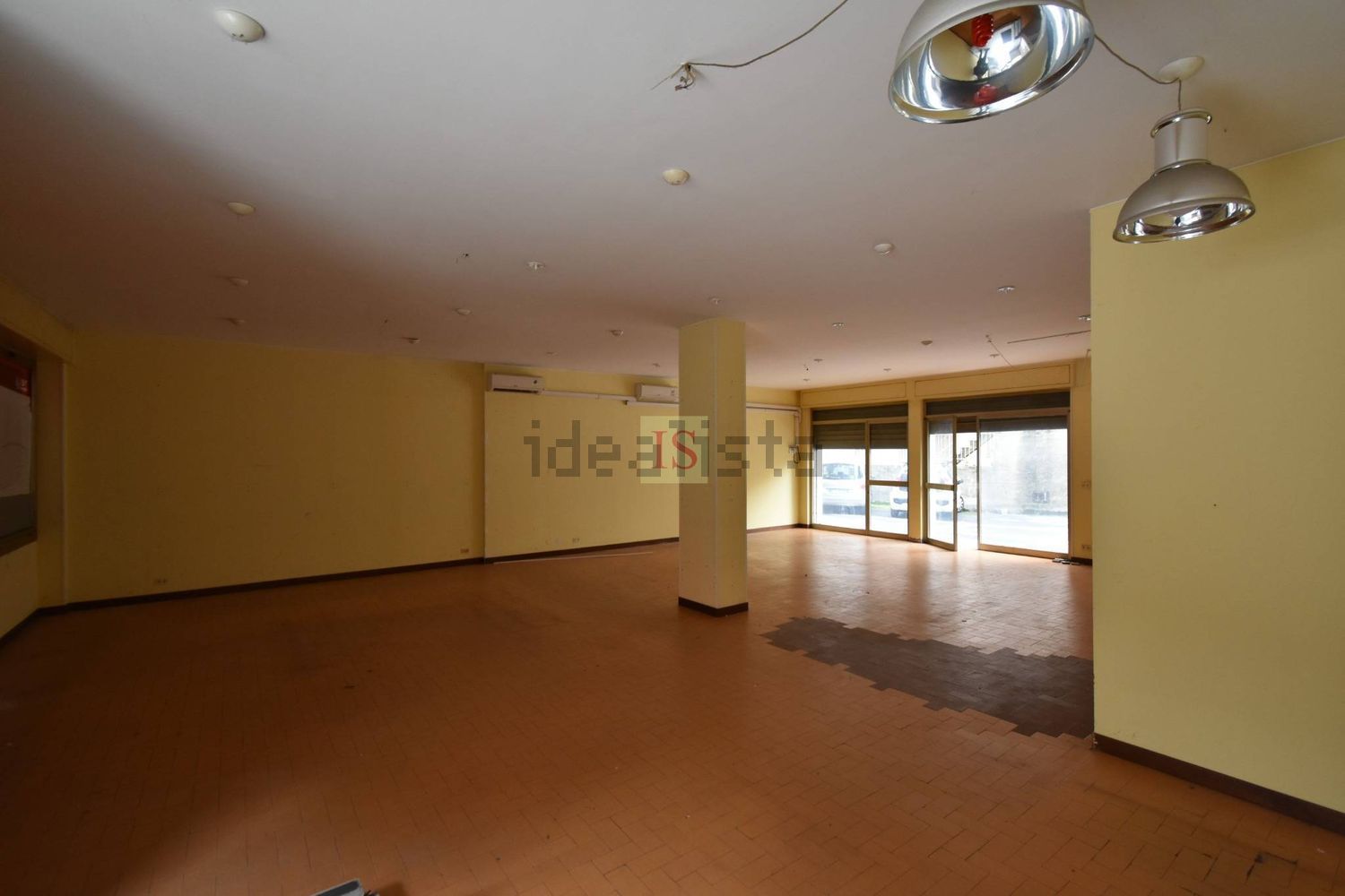 negozio in vendita a Sanremo