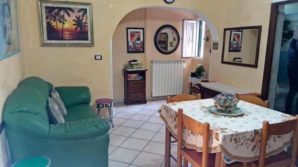 casa indipendente in vendita a Sanremo