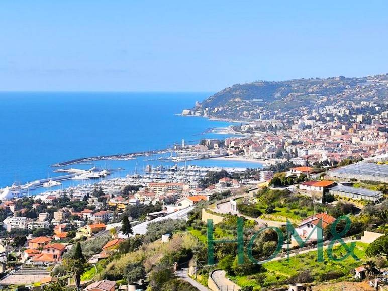 appartamento in vendita a Sanremo in zona Poggio