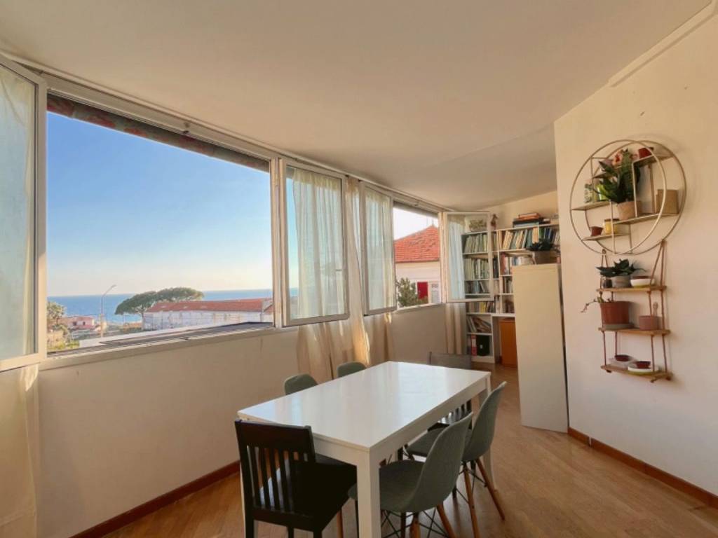 appartamento in vendita a Sanremo
