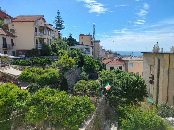 appartamento in vendita a Sanremo