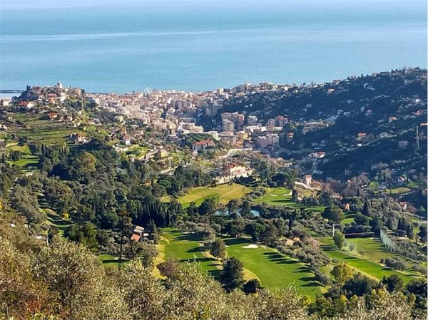 casa indipendente in vendita a Sanremo in zona San Romolo