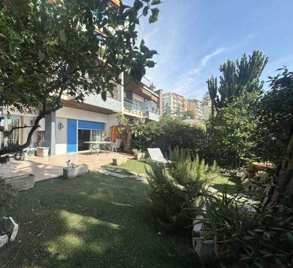 casa indipendente in vendita a Sanremo