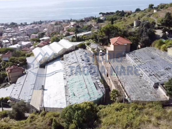 casa indipendente in vendita a Sanremo