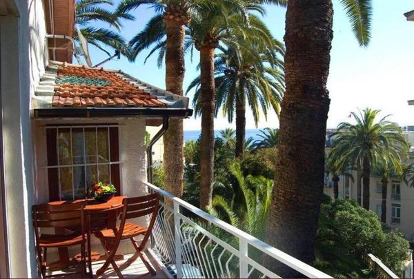 casa indipendente in vendita a Sanremo