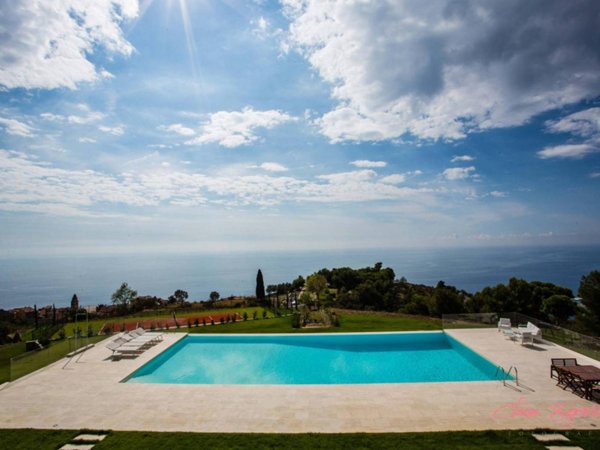 casa indipendente in vendita a Sanremo