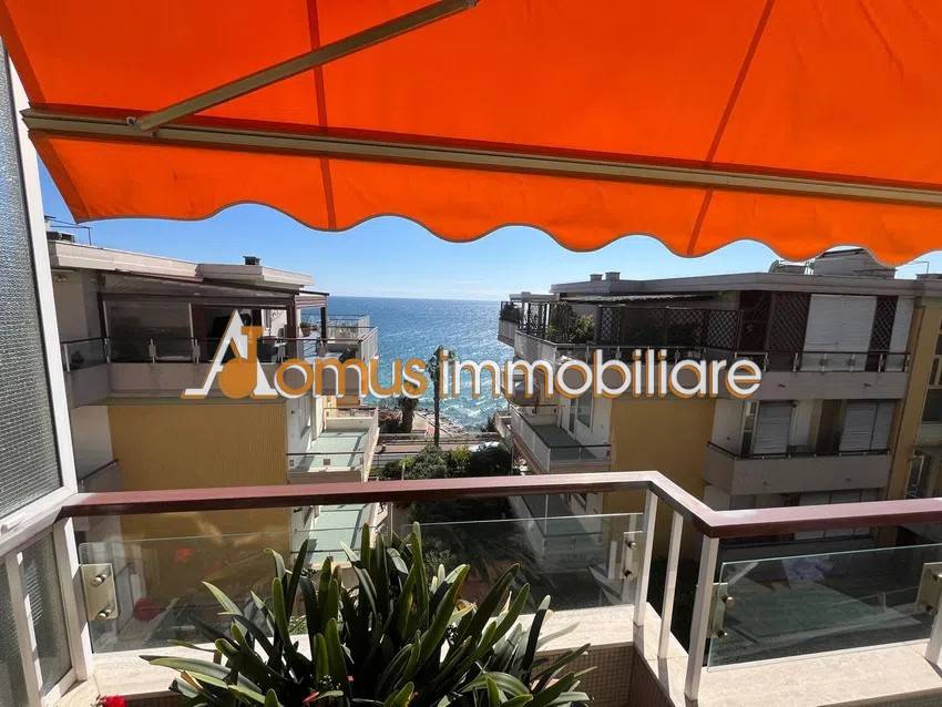 appartamento in vendita a Sanremo