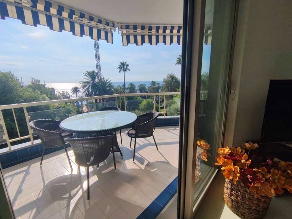 appartamento in vendita a Sanremo