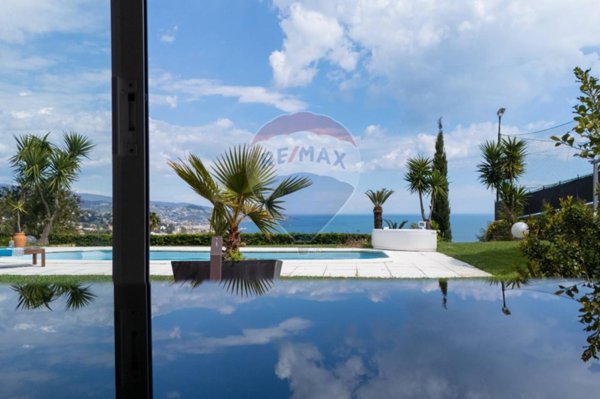 casa indipendente in vendita a Sanremo