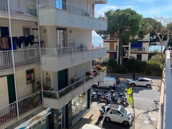 appartamento in vendita a Sanremo