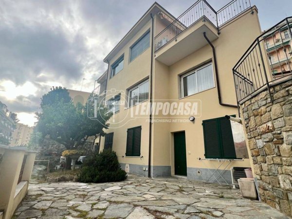 appartamento in vendita a Sanremo in zona Coldirodi