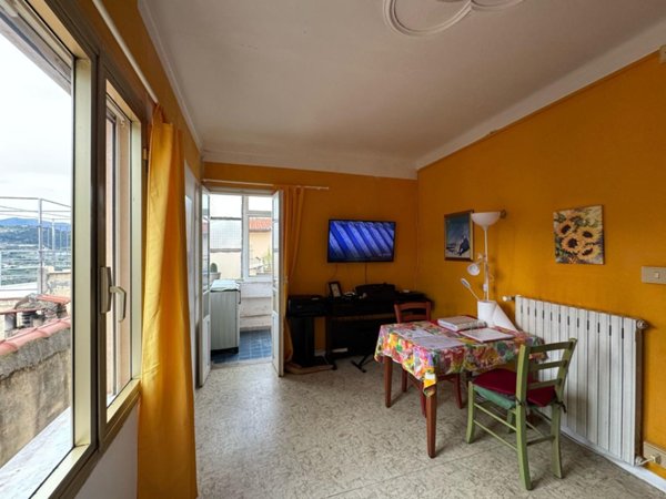 appartamento in vendita a Sanremo in zona Poggio