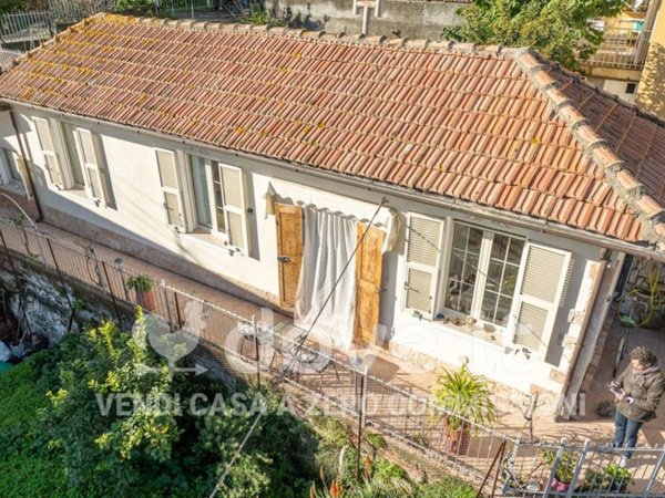 casa indipendente in vendita a Sanremo