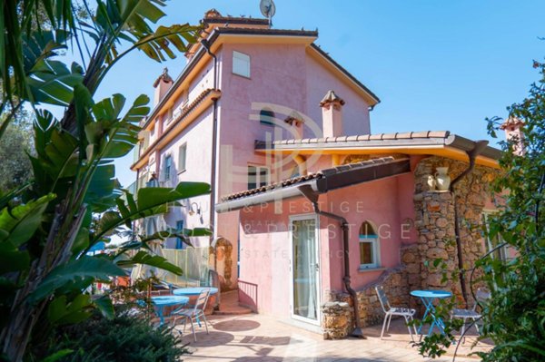 appartamento in vendita a Sanremo