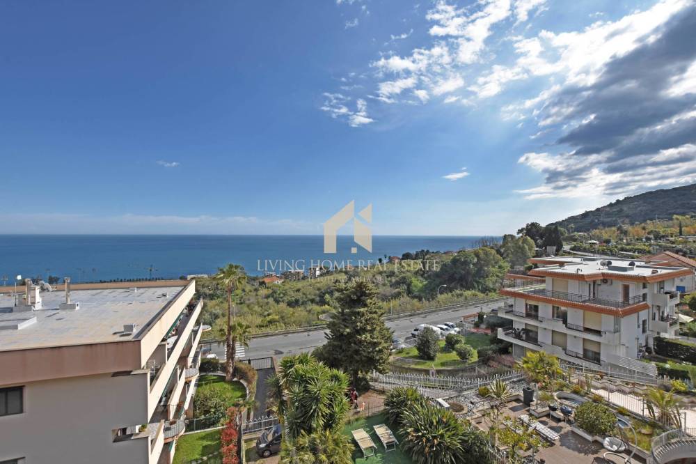 appartamento in vendita a Sanremo in zona Coldirodi