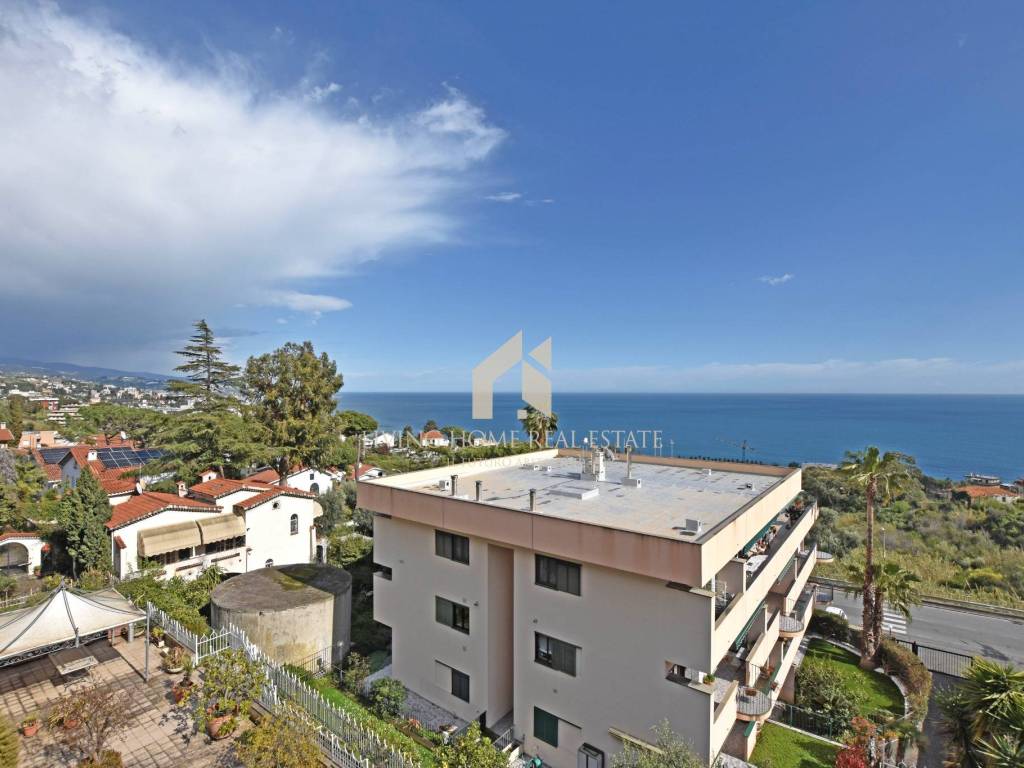 appartamento in vendita a Sanremo in zona Coldirodi